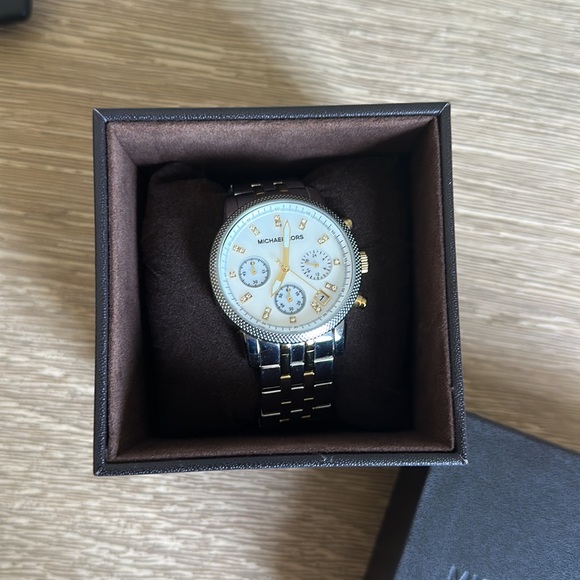 Michael Kors | MK-5057 Ritz Women’s Chronograph Two-Tone Watch | Silver/Gold - Picture 8 of 8